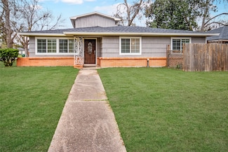 6603 Thrush Dr, Houston, TX 77087