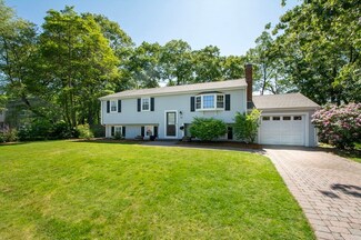 118 Lintric Dr, South Weymouth, MA 02190
