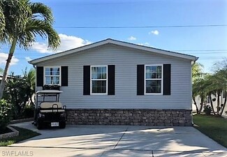 1351 Silver Lakes Blvd, Naples, FL 34114