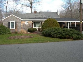 24 William St, South Dartmouth, MA 02748