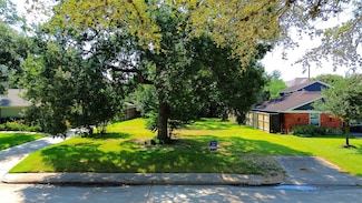 3731 Grennoch Ln, Houston, TX 77025