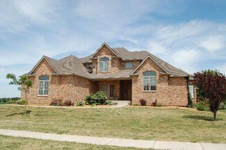 301 E Rennesoy Dr, Newark, IL 60541