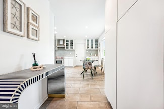 11700 Seven Locks Rd, Potomac, MD 20854