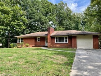 8 Paul Beck Rd, Lexington, NC 27292