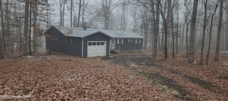 105 Katherine Ct, Dingmans Ferry, PA 18328