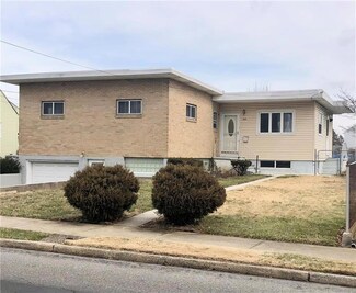 837 N Plymouth St, Allentown, PA 18109