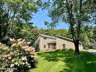 1876 Call St, Lake Luzerne, NY 12846