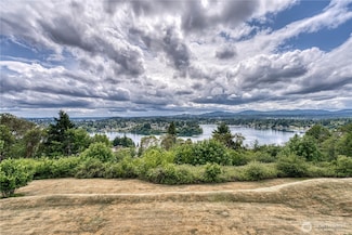 3330 Narrows View Ln NE Unit 203, Bremerton, WA 98310