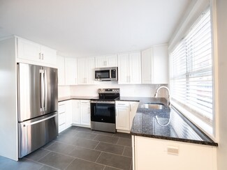 465 E 5th St, Boston, MA 02127