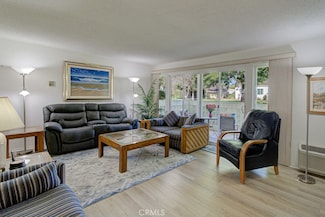 224 Avenida Majorca Unit B, Laguna Woods, CA 92637