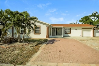 984 Jolly Rd, North Fort Myers, FL 33903
