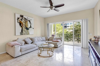 1640 Presidential 307 Way Unit 307, West Palm Beach, FL 33401