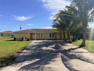 721 Gilbert Ave S, Lehigh Acres, FL 33973