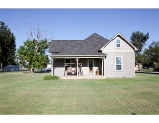 305 Victor Ave, Amber, OK 73004