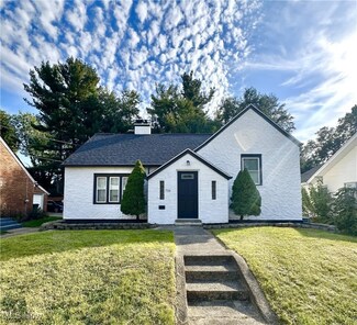 716 25th St NE, Canton, OH 44714