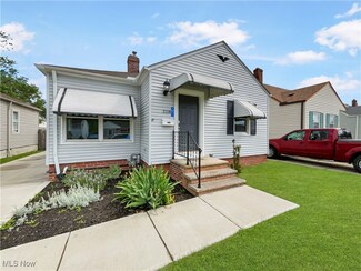 1118 Clearview Ave, Cleveland, OH 44134