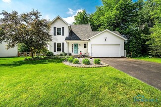 7117 Springfield Hills Dr S, Holland, OH 43528