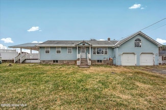 25 Flike Rd, Stillwater, NY 12170