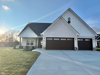 3550 S Meadows Ln, New Palestine, IN 46163
