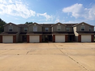 522 Birmingham St SW, Gravette, AR 72736