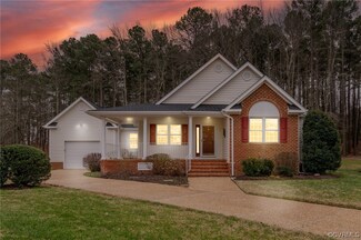 231 Kennon Pointe Dr, Colonial Heights, VA 23834