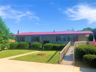 3099 E Hall Ave, Terre Haute, IN 47805