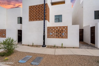 40 W 18th St, Tucson, AZ 85701