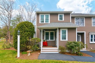106 Laurelwood Dr Unit 106, Hopedale, MA 01747