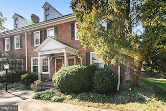 3622 S Taylor St, Arlington, VA 22206