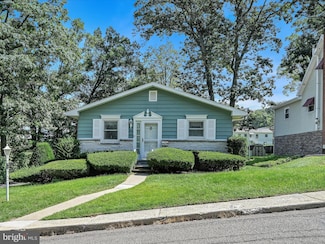 18 S 24th St, Pottsville, PA 17901