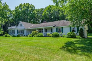 556 Longview Dr, Manchestr Ctr, VT 05255