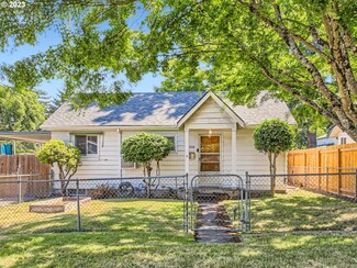 330 NE 92nd Place, Portland, OR 97220