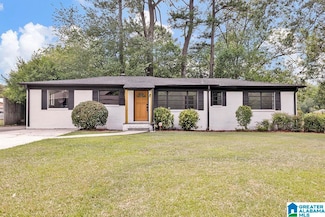 813 Tarpon Dr NE, Birmingham, AL 35215