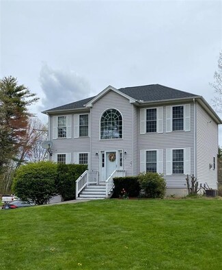 6 Zachary Rd, Manchester, NH 03109