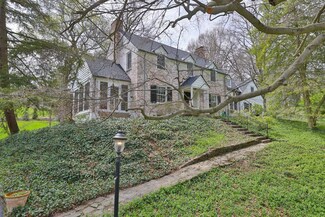 555 Reily Rd, Cincinnati, OH 45215