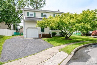 59 Elmont Place, Colonia, NJ 07067