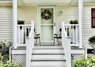 408 Simmons Rd, Middleborough, MA 02346