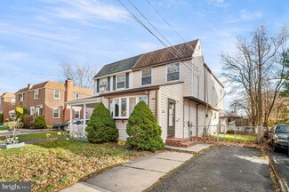 698 2nd Ave, Folsom, PA 19033