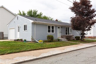 41 Transit St, Cranston, RI 02920