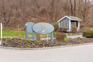 601 Somerset Knoll, Brewster, NY 10509