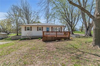 201 E Main St, Lone Jack, MO 64070