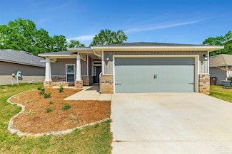 5641 Peach Dr, Milton, FL 32571