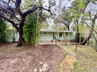 659 La Cresta Dr, Canyon Lake, TX 78133