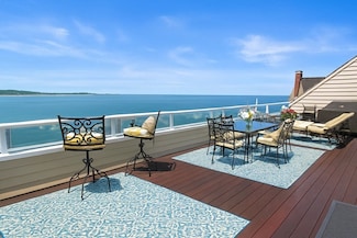 1 Longbeach Ave Unit 302, Hull, MA 02045