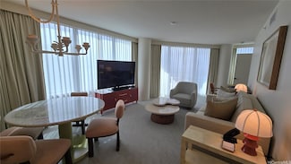 223 Saratoga Rd Unit 1422, Honolulu, HI 96815