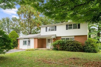 1465 Butternut Ln, Macungie, PA 18062