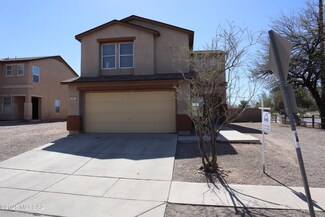 577 W Tiger Shark Rd, Tucson, AZ 85706
