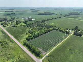 7657 155th St, Glencoe, MN 55336