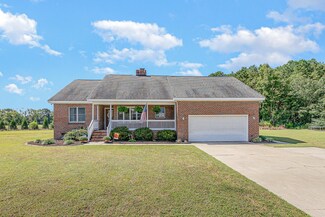 140 Northside Dr, Princeton, NC 27569