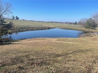 4 Madison 8630, Huntsville, AR 72740